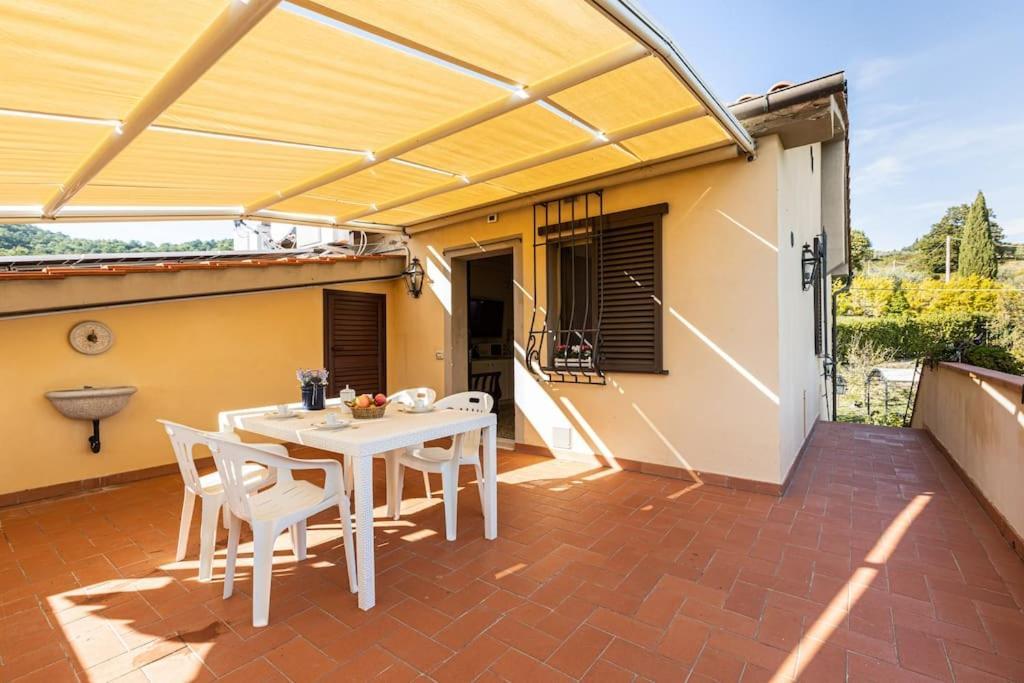 Vila Casa Della Nonna Chianni Exteriér fotografie