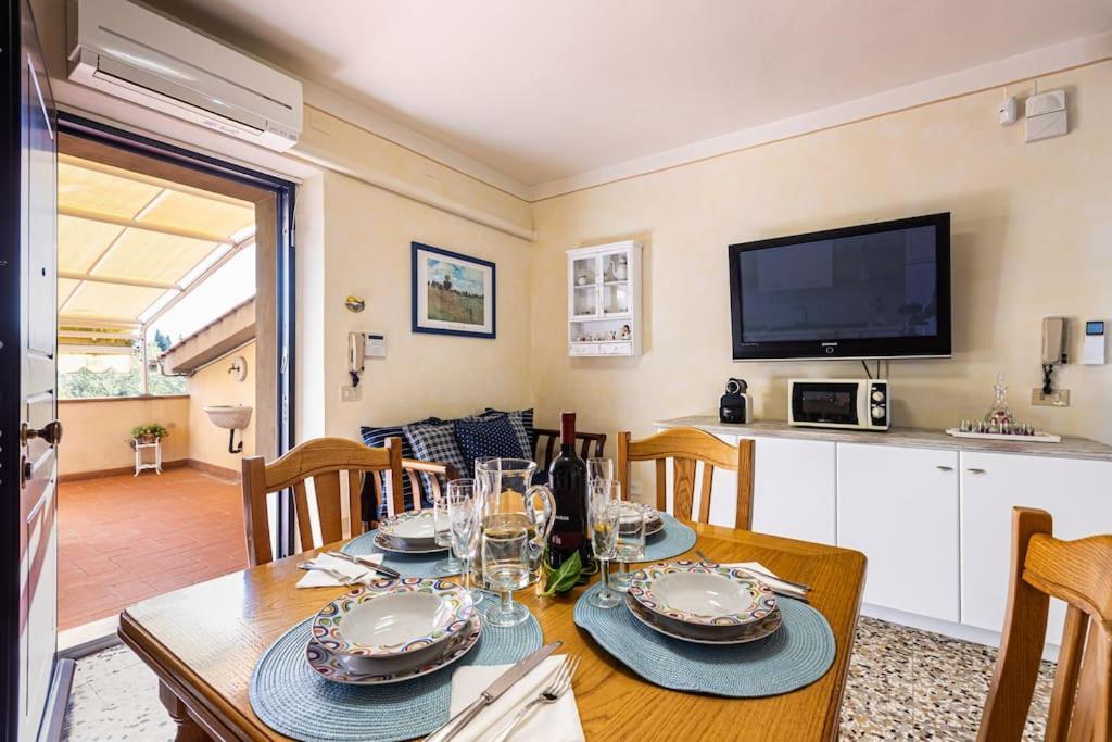 Vila Casa Della Nonna Chianni Exteriér fotografie