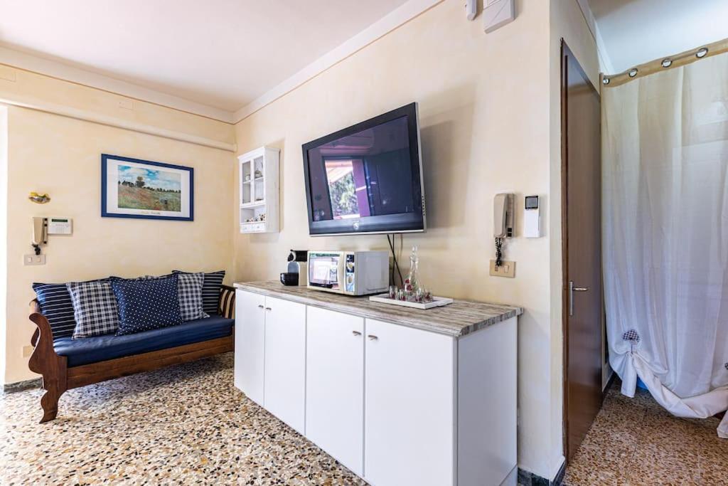 Vila Casa Della Nonna Chianni Exteriér fotografie